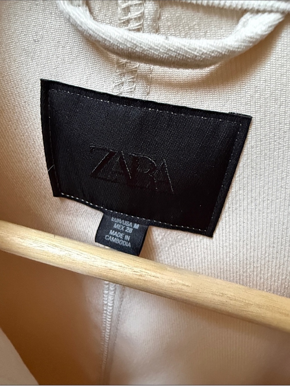 ZARA adjustable waist jacket - Picture 3 of 7